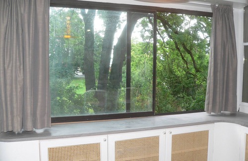 Liege Apartment | Liège center, saint Lambert, apartment for 2, 5 minutes from st Lambert station