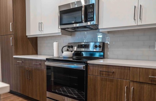Midland Apartment | Life is easier when it’s comfortable