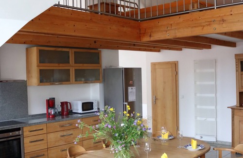Blumenau Apartment | Light 110 m2 top floor apartment w/gallery, central in Munich Laim/Hadern