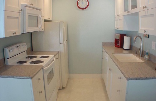 Carlsbad Village Condo | Light and bright beach retreat