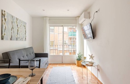 Villa de Vallecas Apartment | Light and color in the Villa