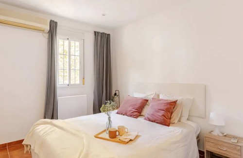 Villa de Vallecas Apartment | Light and color in the Villa