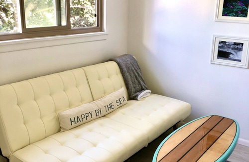 Torrance Beach Apartment | Light Bright Airy Studio Apt *1 block to Beach*