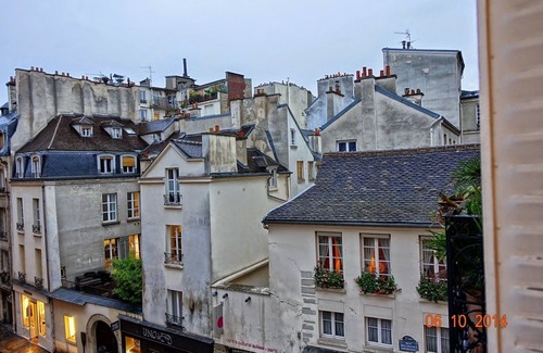 Marais Apartment | ❤️ Light & Calm Studio Apt Central Marais-Paris next to Sorbonne