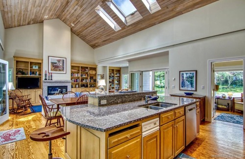Deer Isle House | Light-Filled Oceanfront Home Offering Stunning Views of Penobscot Bay