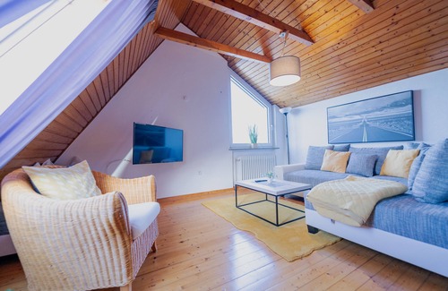 Hemfurth-Edersee Apartment | Light-flooded architect house in a quiet location FeWo "Yellow"