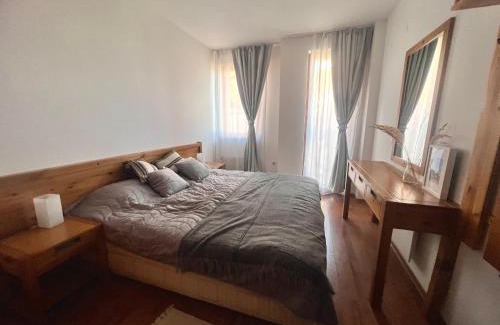 Shiligarnika Apartment | Light One Bed Flat next to the Ski Lift