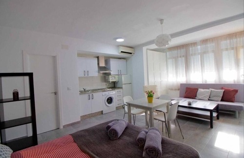 Centro Apartment | Lightbooking Estadio Cádiz