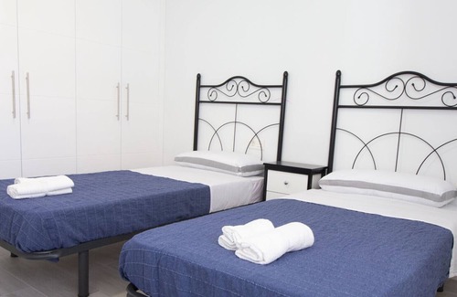 Plaza de Toros-Doctores-San Lazaro Apartment | Lightbooking Plaza de Toros Granada