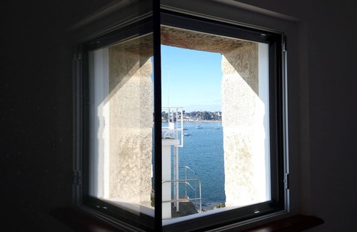 Saint-Philibert Ski Chalet | Lighthouse cottage 3* – exceptional seaview
