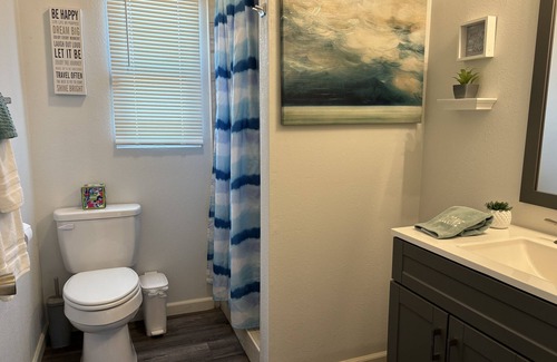 Hanford Apartment | Lighthouse Inn