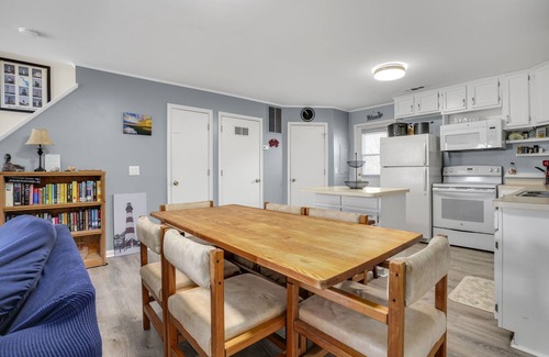 Chincoteague House | Lighthouse Estates 8 - Water views; Shared pool!