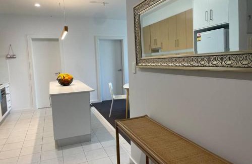 Lightsview Apartment | Lightsview 2 BR Apt, Free Parking and WiFi 9 KM from CBD