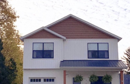 Lafayette House | Like New Home Close to Lima in Quiet Suburb Great Location