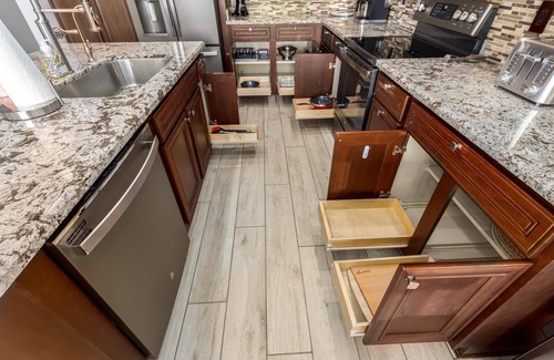 Pebblecreek House | Like NEW in Pebblecreek this Updated 2/2+Den is sure to please!