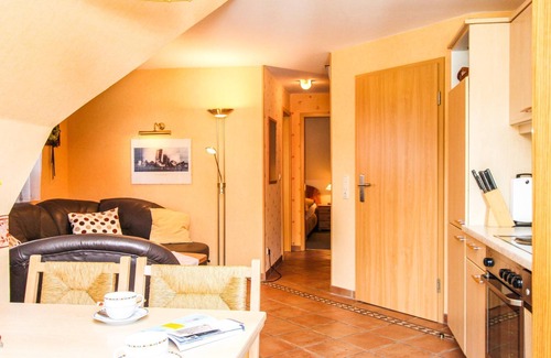 Zingst Apartment | Likedeeler 1, vacation apartment in the center of Zingst