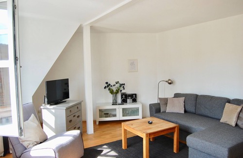 Luebeck Old Town Apartment | Likedeeler at the city harbor, duplex apartment in the old town