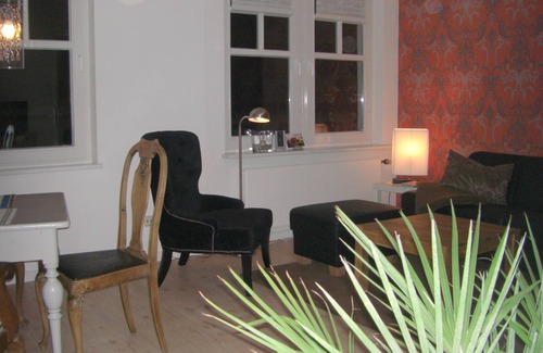 Luebeck Old Town Apartment | Likedeeler at the city harbor, modern apartment in the old town