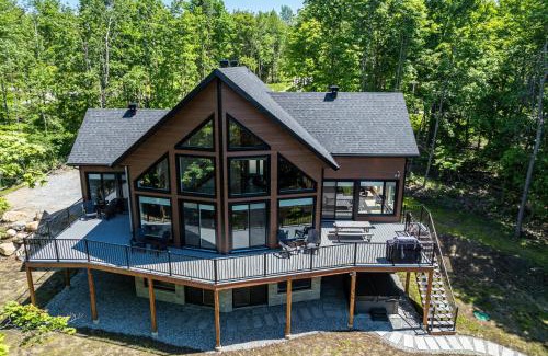 Amherst Ski Chalet | Lilia Chalet Urbain de Luxe près du Mont-Tremblant