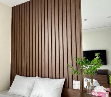My Đinh Apartment | Liliving in Skylake - Căn hộ 3 phòng ngủ sang trọng với view hồ - Near Keangnam