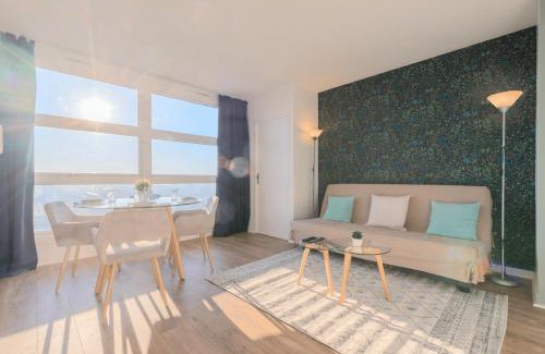 Lille Apartment | Lille Gare - 2 pers incredible view on Lille !