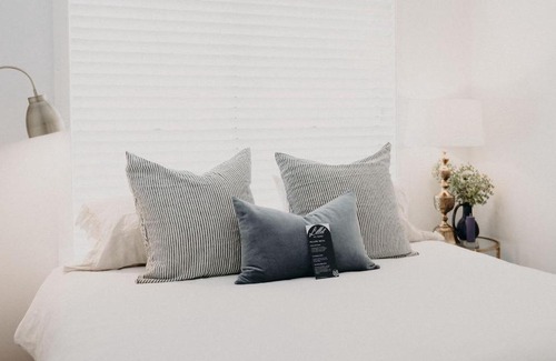 Dubbo Villa | Lillet on Short I King Beds I Stay Dubbo