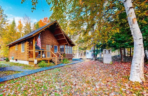 Beaver Cove House | Lily Bay Getaway