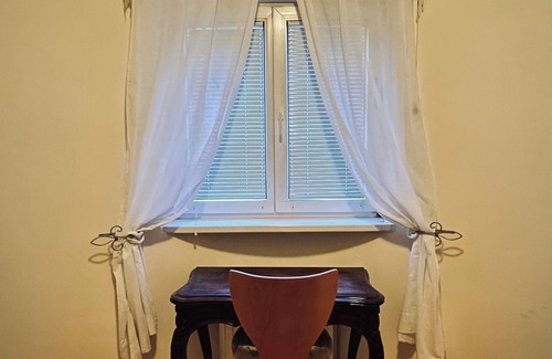 Ferencvaros House | Lily BUDAPEST - Quiet apartment with garden view in the heart of the city center