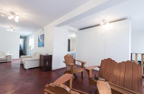 Callao Apartment | ❤️ Lima AIRPORT ❤️3 min AWAY I 1400 SQFT I Balcony I WiFi