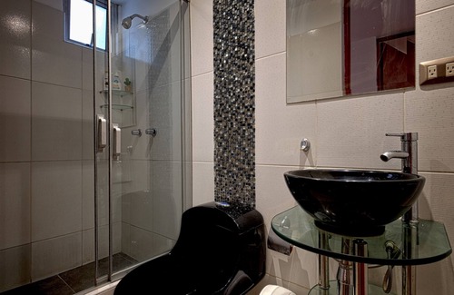 Callao Apartment | ❤️Lima AIRPORT❤️ 4 min AWAY I 3 BDR I Smartlocks