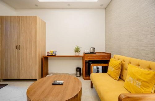 Greater Noida Apartment | Lime Tree 3BHK Service Apartment Near India Expo Mart Greater Noida