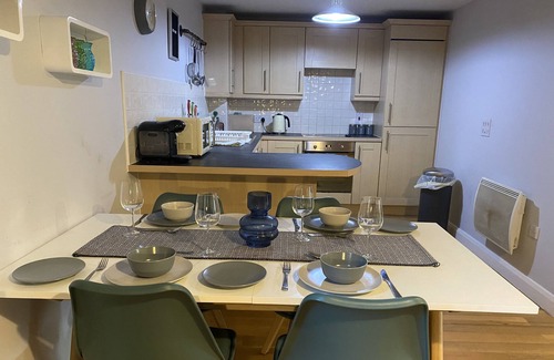 Gamston Apartment | Lime Tree Apartment | Coventry