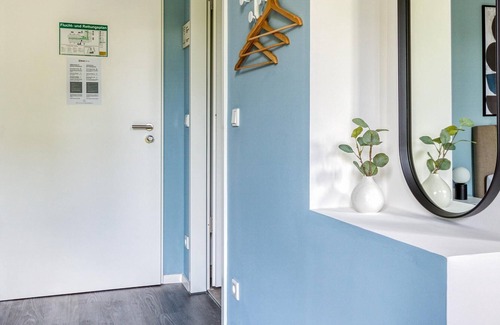 Munchen District Apartment | limehome Garching Bürgermeister-Amon-Str|SuiteM LT