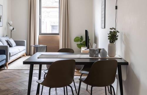 Innere Stadt Apartment | limehome Linz Schillerstr | One-bedroom Suite XL