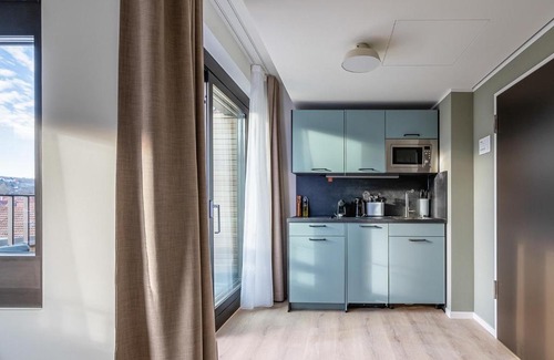 Feuerbacher Tal Apartment | Limehome Stuttgart Elsenhansstr