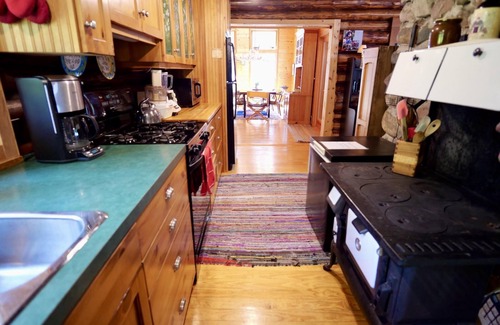 Drummond House | Limerance Lodge on Drummond Island