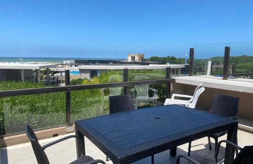 Mar de Las Pampas Apartment | Linda Bay Beach & Resort Studio 304