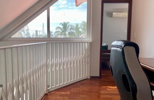 Jardim Acapulco House | Linda Casa com Piscina
