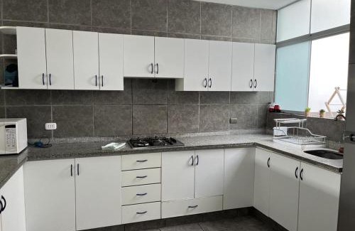 Asia House | Linda Casa en Condominio