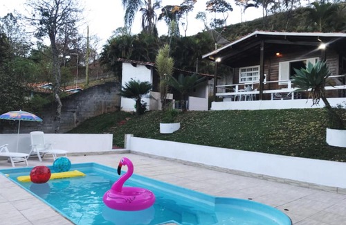 Aruja House | Linda Chácara com Piscina