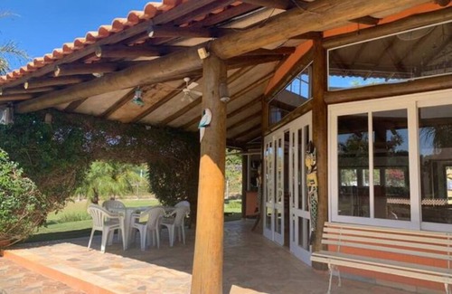 Indaiatuba House | Linda chácara em condomínio fechado