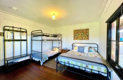 Linden Cabin | Linden Lodge - Historic 1870's Lodge, 6 Bedrooms, Large Groups, Pizza Oven, BBQ, Pets, Views