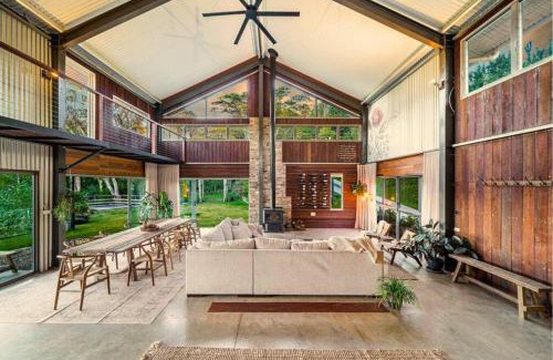 Montville House | Linden Rose Barn