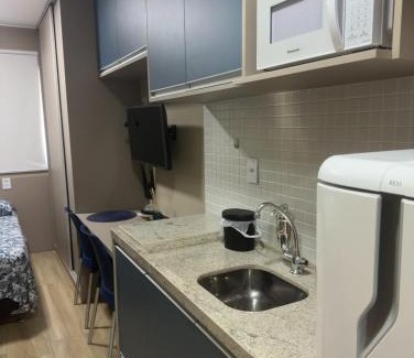 Amaralina Apartment | Lindo Studio em frente a praia