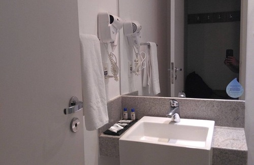 Centro House | Linhares Conforto Prime Hotel