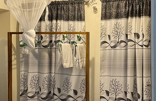 Nyali Apartment | Links Road Condo2, private parking and 5 minutes to the beach