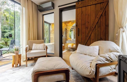 Rancho Queimado Cabin | Lion Cabin in Rancho Queimado