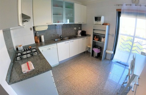 Alges Apartment | Lisbon, 2-bedroom apartment with balcony in Algés