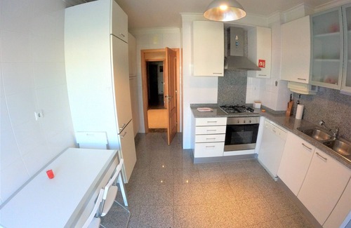 Alges Apartment | Lisbon, 2-bedroom apartment with balcony in Algés