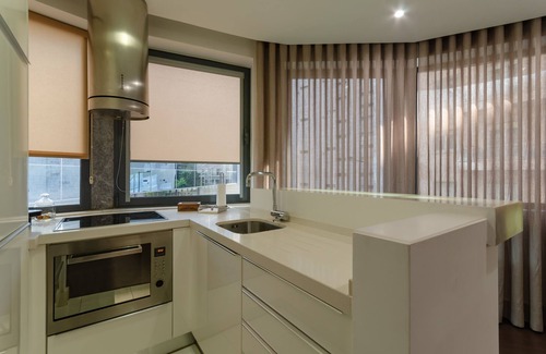 Santo Antonio Apartment | Lisbon Avenue Marquês - Luxury Apartments